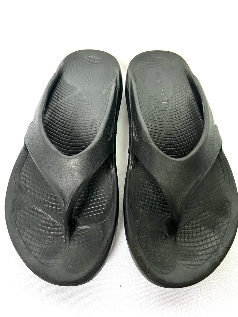 OOFOS OOlala Black Recovery Flip Flops Women’s Size 6 / EU 37